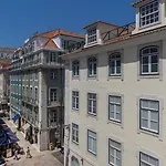Ando Living - Augusta House Апарт-отель 4*