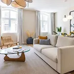 Ando Living - Augusta House Appart hôtel Lisboa