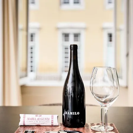 Daire Ando Living - Augusta House Lisboa