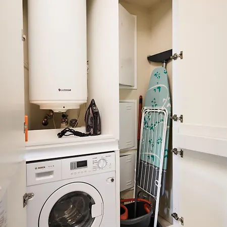 Ando Living - Augusta House Appartement