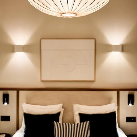 Ando Living - Augusta House Lissabon