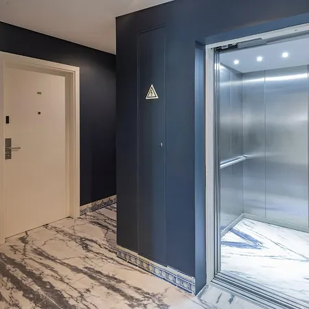 Ando Living - Augusta House Lissabon