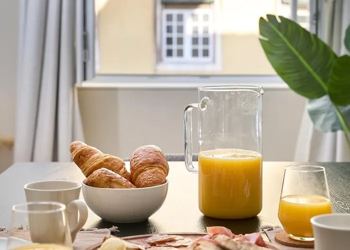 Ando Living - Augusta House *