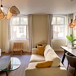 Apartmanhotel Ando Living - Augusta House 4*