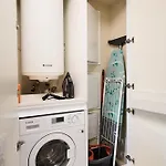 Ando Living - Augusta House Aparthotel